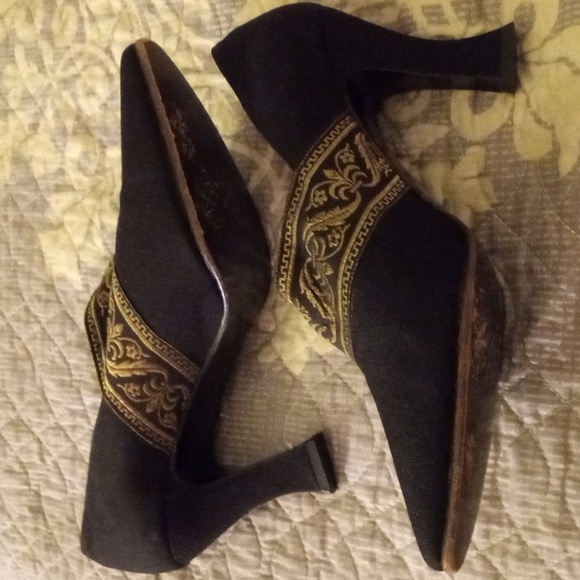 VTG Diva Nadine Levinson Heels - Picture 4 of 6